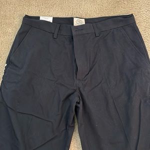 St. John’s bay men’s chinos easy care classic fit 36x30